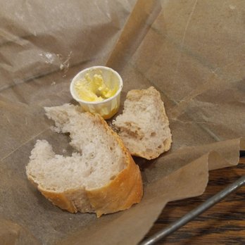 Mimi's Cafe - Old and cold bread...and it doesn't come with their famous carrot bread anymore. - Breakfast & Brunch Near Me - Henderson, Nevada