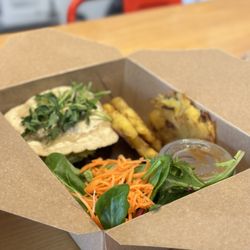 The Uprooted Kitchen - Tempeh Breakfast Sandwich