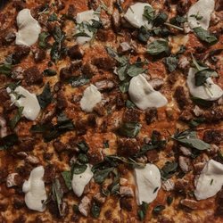 Fratelli’s Pizza & Grille - Drunken Grandma Pizza
