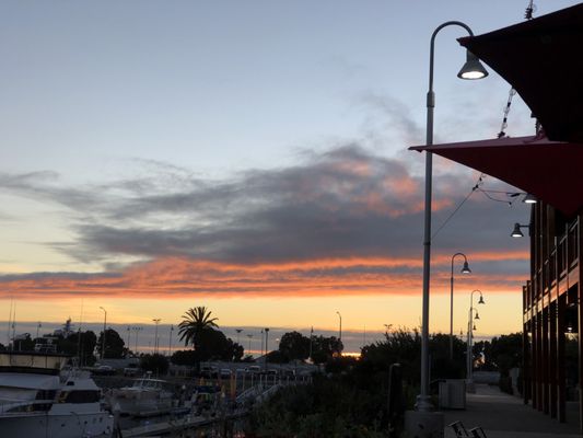 The Waterfront Grill @ Pier 32 Marina - San Diego by null