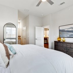VLux Stoneridge