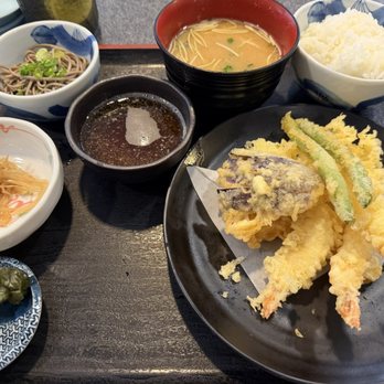 Yohei Sushi Restaurant - Tempura teishoku - Sushi Bars Near Me - Honolulu, Hawaii Yohei Sushi Restaurant - Tempura teishoku - Sushi Bars Near Me - Honolulu, Hawaii