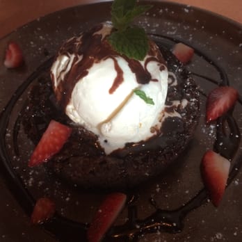 Meso Maya Comida y Copas - Pastel De Chocolate - Mexican Near Me - Dallas, Texas Meso Maya Comida y Copas - Pastel De Chocolate - Mexican Near Me - Dallas, Texas