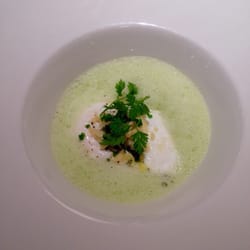 Chef Rouge - Ovo na espuma de manjericão