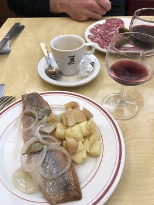 Au Petit Bar by null