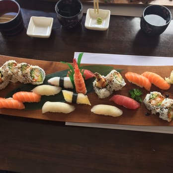 Nichiban Sushi 4 U - Lunch sushi/roll set $13.99 - Sushi Bars Near Me - Toronto, Ontario