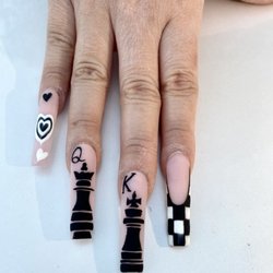 Landon Nails & Spa