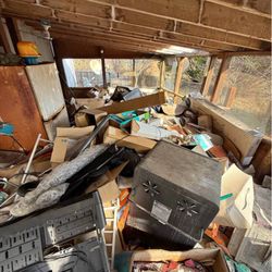 M&I Junk Removal & Hauling Service