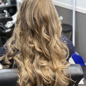Ann Hunter Designs - Color correction - Hair Salons Near Me - Roswell, New Mexico Ann Hunter Designs - Color correction - Hair Salons Near Me - Roswell, New Mexico