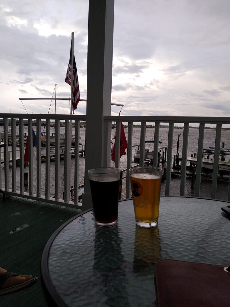 BAKE BOTTLE & BREW 63 Photos & 40 Reviews 147 N Front St, Swansboro