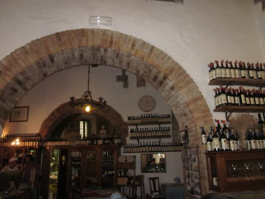 Da Alighiero by null