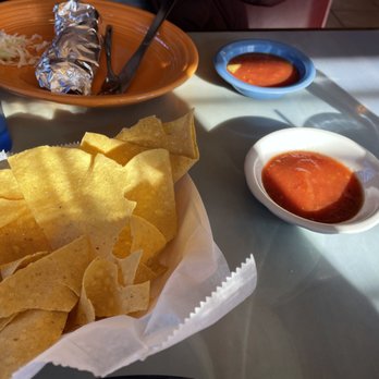 Fiesta Jalisco Mexican Restaurant - chips and salsa - Mexican Near Me - North Conway, New Hampshire Fiesta Jalisco Mexican Restaurant - chips and salsa - Mexican Near Me - North Conway, New Hampshire