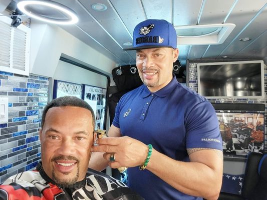 Concierge Mobile Master Barber! - 5-Star Mobile Barber Shop with all of the features in a first class Barber Shop: hot/cold water for shampoos, Hot towel for facial and all of the essentials needed to give you the perfect cut. I will travel to your home or office in the DMV area. Service cost based on distance plus Barbering services. I accept credit cards or cash apps. book.thecut.co/Conell Johnson Mobile Barber