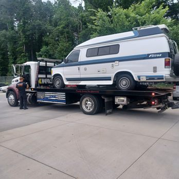 Platinum Towing and Recovery - Loaded my 19ft camper van safely - Towing Near Me - Newnan, Georgia Platinum Towing and Recovery - Loaded my 19ft camper van safely - Towing Near Me - Newnan, Georgia