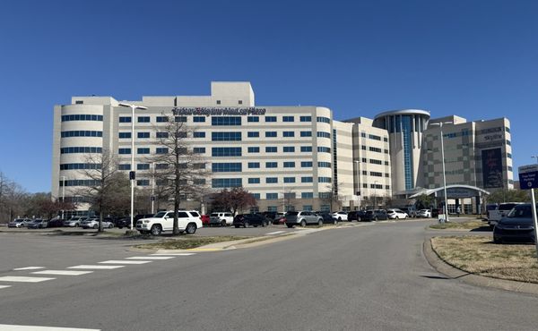 TriStar Skyline Medical Center by null