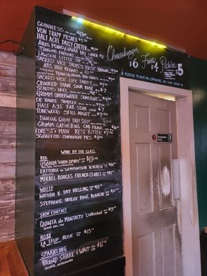 Fountain Porter by null