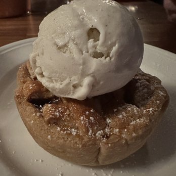 Restaurant Claudine - Blueberry pie with ice cream - French Near Me - San Antonio, Texas Restaurant Claudine - Blueberry pie with ice cream - French Near Me - San Antonio, Texas