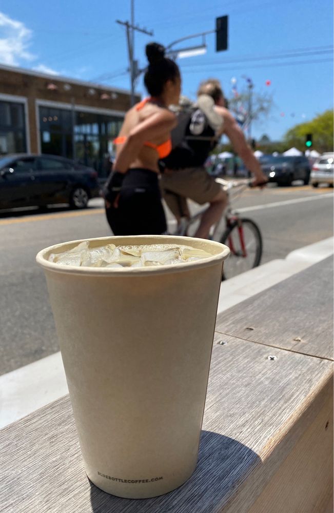 Blue Bottle Coffee Abbot Kinney, Los Angeles Roadtrippers