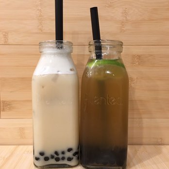 Plentea - Jasmine green milk tea (left) honey lemon green tea (right) - Tea Rooms Near Me - San Francisco, California
