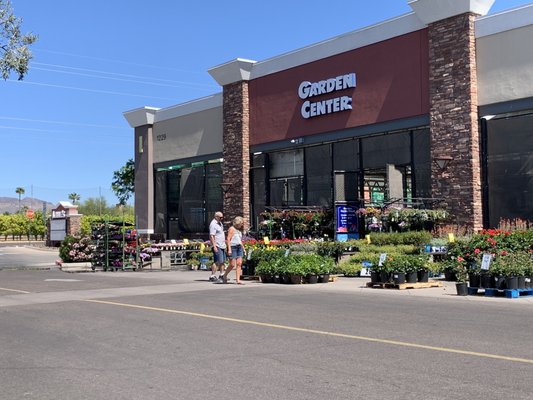 LOWE’S HOME IMPROVEMENT - Updated March 2026 - 66 Photos &amp; 121 Reviews ...