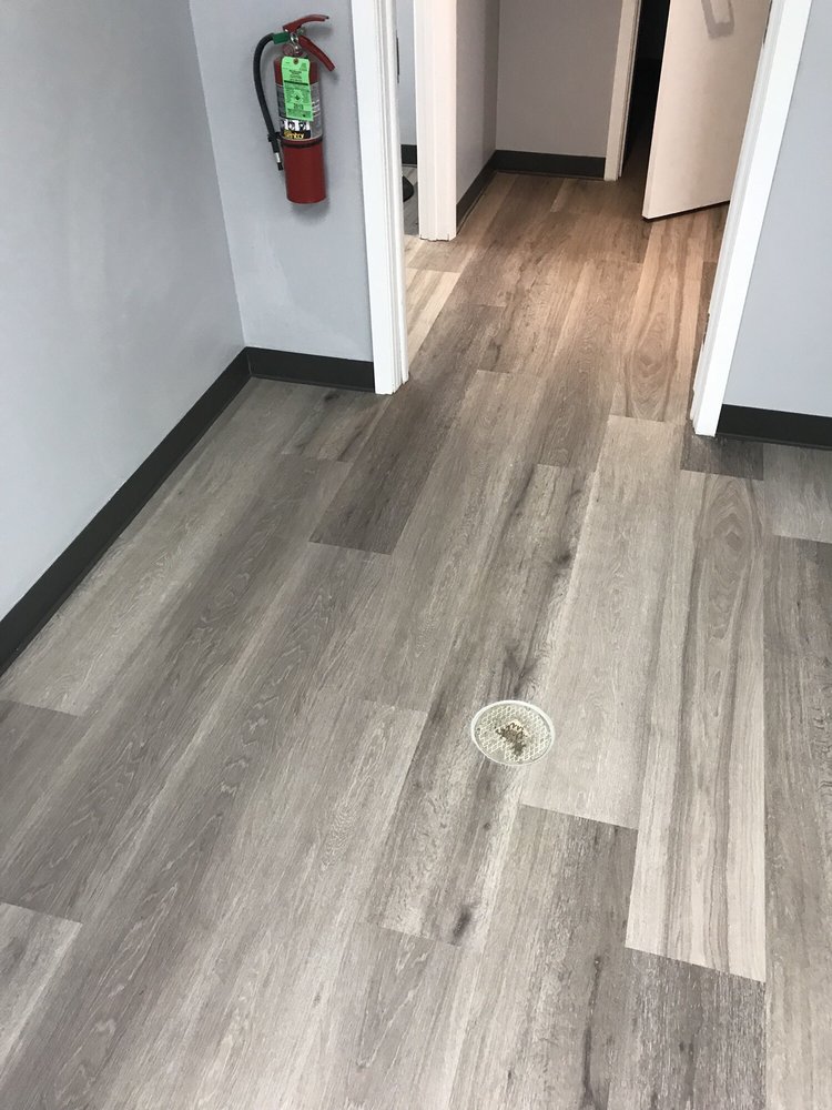 Slide of Sommer The Plumber