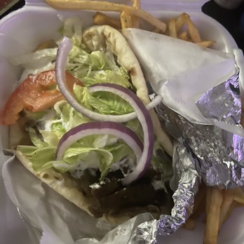 Sofie's Pita - Gyros Sandwich - Mediterranean Near Me - Ramona, California