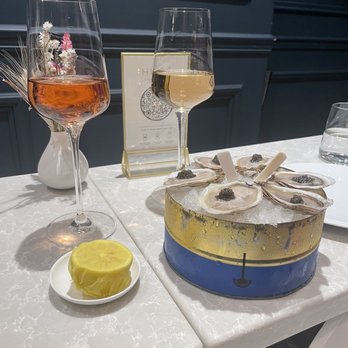 Huso - Oysters - Wine Bars Near Me - New York, New York Huso - Oysters - Wine Bars Near Me - New York, New York