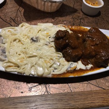 El Rocoto - Oxtail fettuccine - Peruvian Near Me - Cerritos, California El Rocoto - Oxtail fettuccine - Peruvian Near Me - Cerritos, California