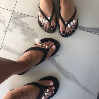 Phoenix' Grace Nails Spa - Great massage! 10 minutes and really good pedicures! - Nail Salons Near Me - Costa Mesa, California