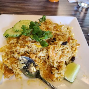 Nokki Thai Kitchen - Pineapple Fried Rice - Thai Near Me - Fontana, California Nokki Thai Kitchen - Pineapple Fried Rice - Thai Near Me - Fontana, California