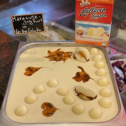 Eiscafe Veneto - Maracuja-Joghurt in Weisse Schokolade
