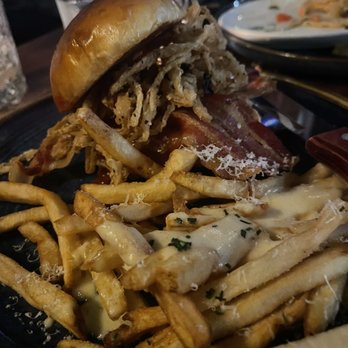 Eureka! - Burgers Near Me - Claremont, California Eureka! - Burgers Near Me - Claremont, California
