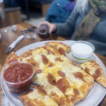 Bearpaw River Brewing - 'Roni Cups Cheesy Bread - Gastropubs Near Me - Wasilla, Alaska