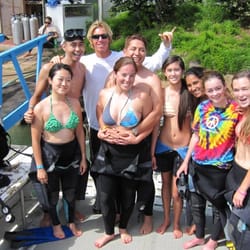 Oahu Diving - Erik and all the First Time Divers