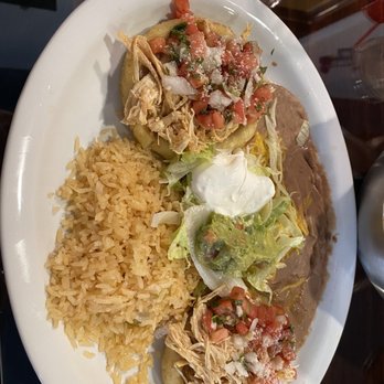 Nayarit Mexican Restaurant - Sopes de Pollo - Mexican Near Me - Pullman, Washington