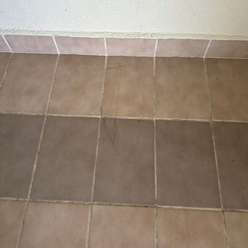 El Cozumeleño Beach Resort - Dirty floors in room - Hotels Near Me - Coxumel, ROO El Cozumeleño Beach Resort - Dirty floors in room - Hotels Near Me - Coxumel, ROO