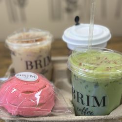 Brim Coffee - Mini concha, strawberry matcha, cookie butter latte and Spanish latte