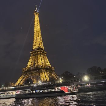 Bateaux Mouches - Boat Charters Near Me - Paris, 75