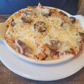 Fazoli's - Spicy ziti with Italian sausage - Italian Near Me - Lansing, Michigan Fazoli's - Spicy ziti with Italian sausage - Italian Near Me - Lansing, Michigan
