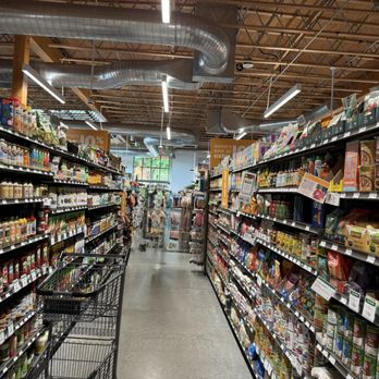 Astoria Co+op - Inside - Grocery Near Me - Astoria, Oregon