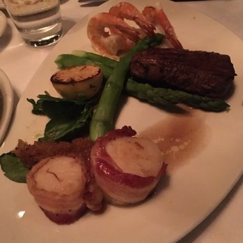 Morton's The Steakhouse - Filet Mignon shrimp & scallops - Steakhouses Near Me - Burbank, California