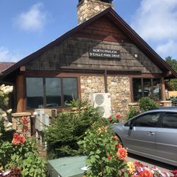 Sportsman’s Lodge - Exterior
