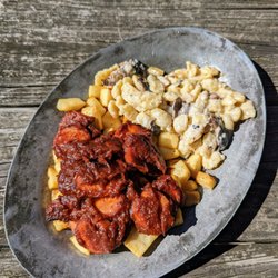 Brewhaus - Currywurst special ($13.50), comes with 2 sides, home fries + spaetzle