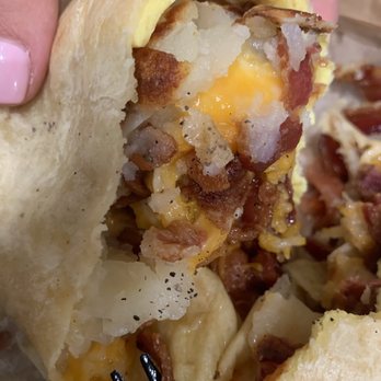 Everest Burgers - Breakfast burrito with bacon - Burgers Near Me - Glendale, California