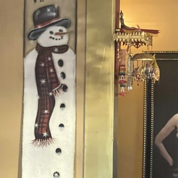 Thai Bangkok Bistro - Holiday decor - Thai Near Me - Fort Walton Beach, Florida Thai Bangkok Bistro - Holiday decor - Thai Near Me - Fort Walton Beach, Florida