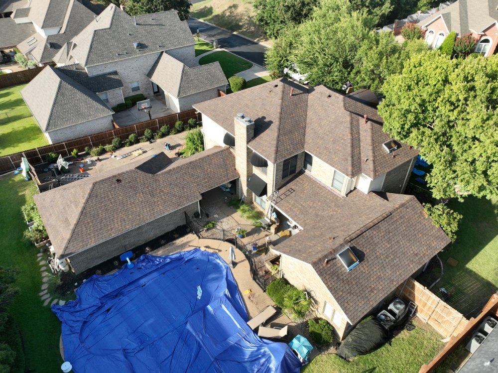 Slide of H & H General Contracting