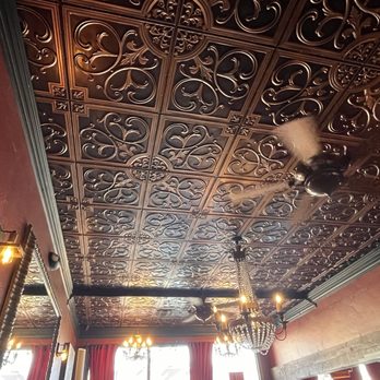 The Joint - Nice ambiance - Gastropubs Near Me - San Diego, California