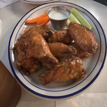 JayBird Tavern - Spicy wings - Pizza Near Me - Roanoke, Virginia
