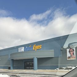 Henry Ford OptimEyes Super Vision Center - Troy - Curb view