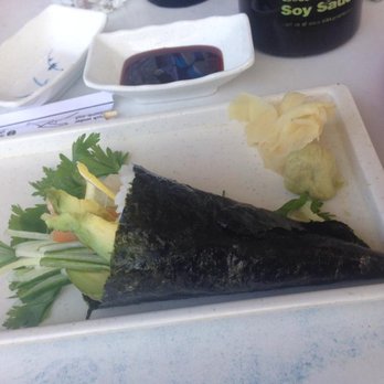The Oar - Sushi hand roll - Seafood Near Me - Block Island, Rhode Island The Oar - Sushi hand roll - Seafood Near Me - Block Island, Rhode Island